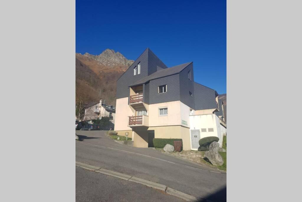 Studio Idealement Situe Cauterets Buitenkant foto